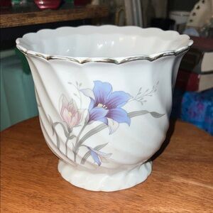 Vintage Floral Porcelain Vase with Gold Trim